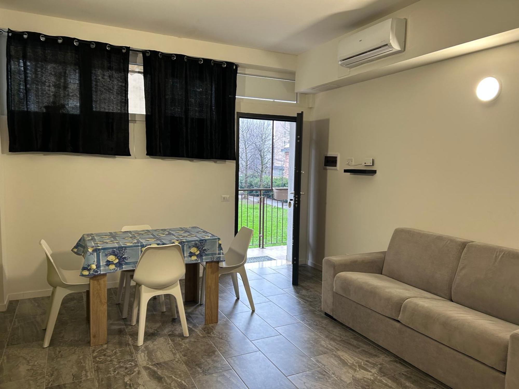 Roberta House Apartment Rozzano Exterior photo